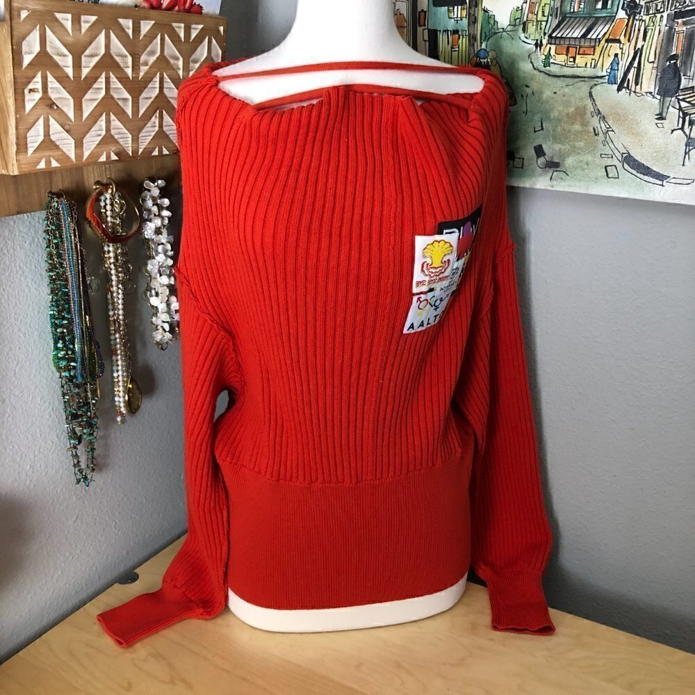 AALTO Designer Runway Sweater Women's size 8 EUR 36 Red Patch Ribbed NEW